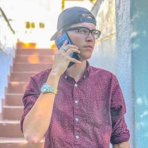 Meet your Posher, Zackery